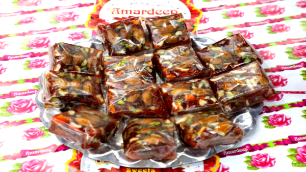 Karachi Halwa (कराची हलवा)