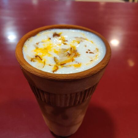 Lassi (Glass) (लस्सी (गिलास))