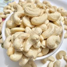 Kaju (काजू)