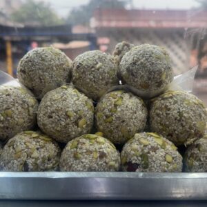 TIL - KHAJOOR LADOO
