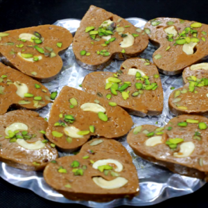 aa-14-1 Desi Ghee Son Halwa (देसी घी सोन हलवा)