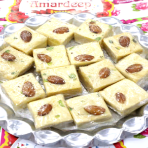 Son Papdi (सोन पापड़ी)