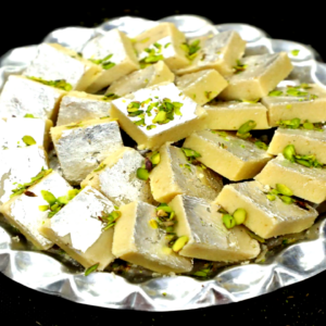 aa209-1-1 Mawa Barfi (मावा बर्फी)
